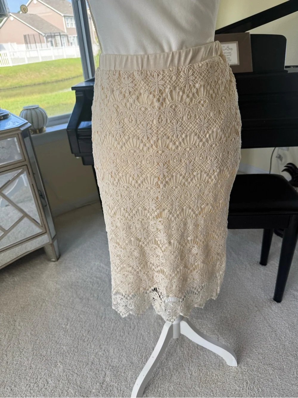 Adiva cream cotton lace scalloped hem skirt coquette elegant feminine womens